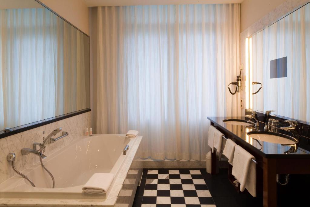 Grand Mussmann Hotel